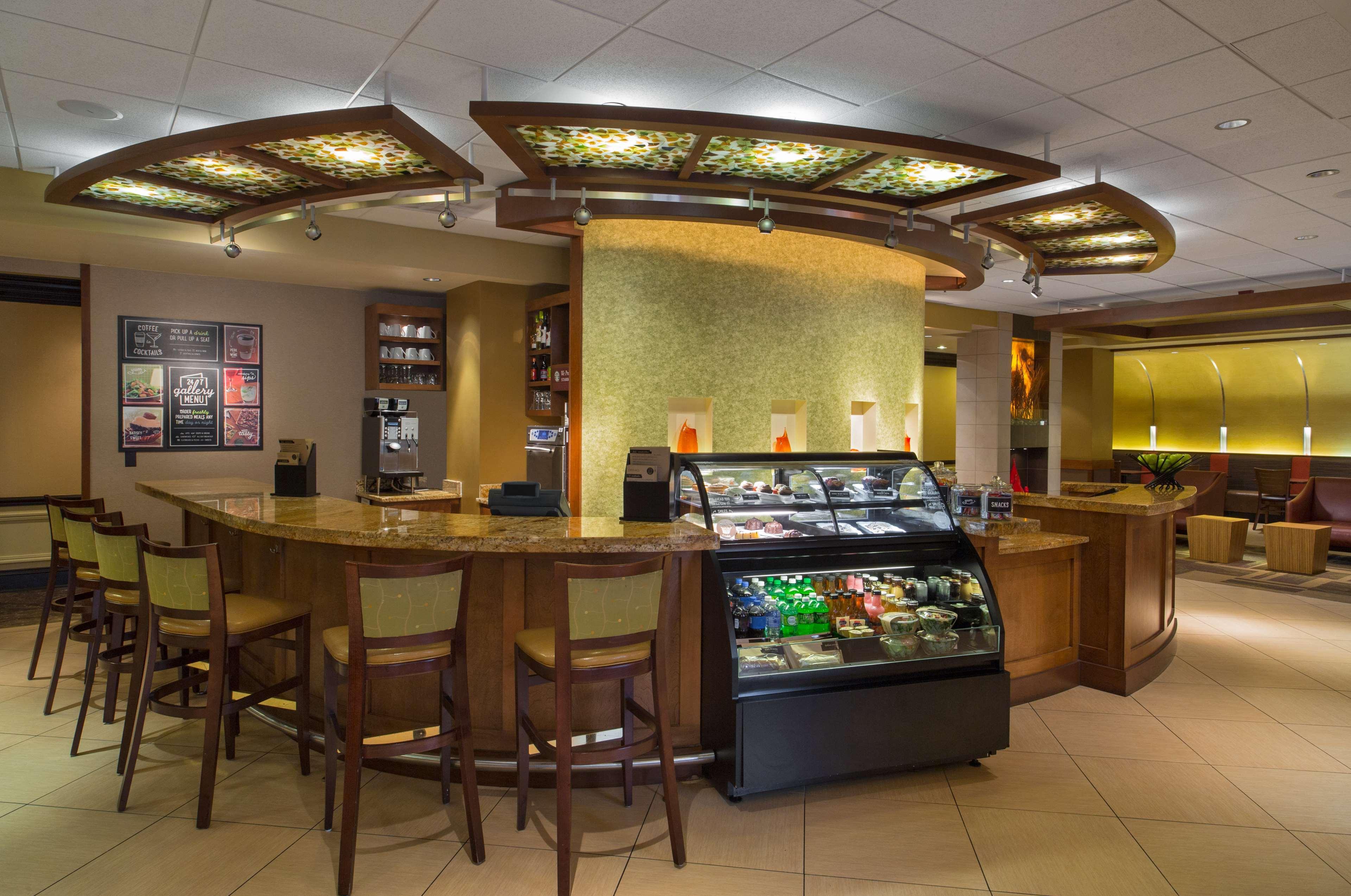 Hyatt Place Indianapolis Airport Экстерьер фото