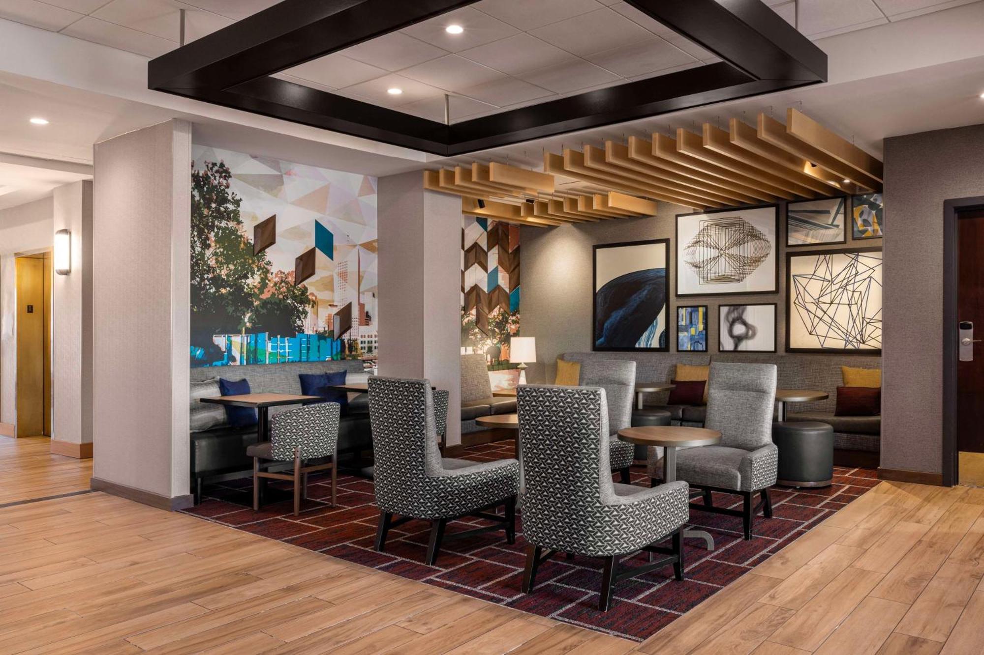 Hyatt Place Indianapolis Airport Экстерьер фото